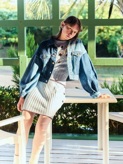 FUR0123S0054_pz_a002