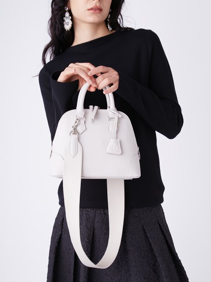 MOW0122F0110_pz_c101