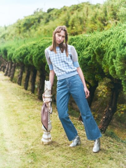 FUR0123S0061_pz_a003