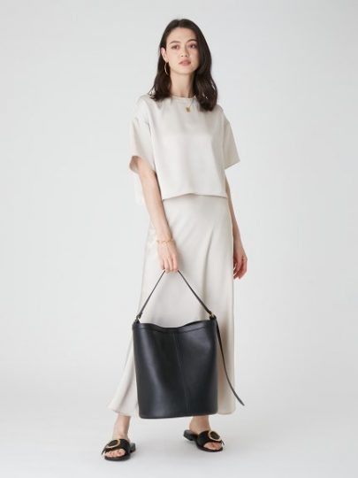 MOW0123M0098_pz_a001